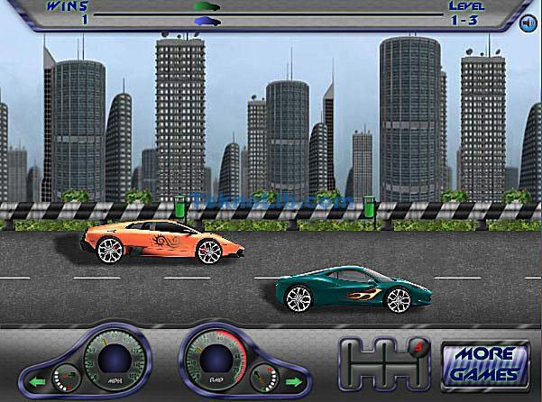 Screenshot of the Atomic Supercars free online car game